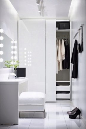 Элитные шкафы в белом глянце: украшение интерьера 