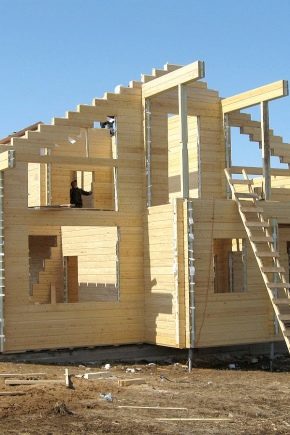 Как построить дом из бруса метражом 6 на 9?